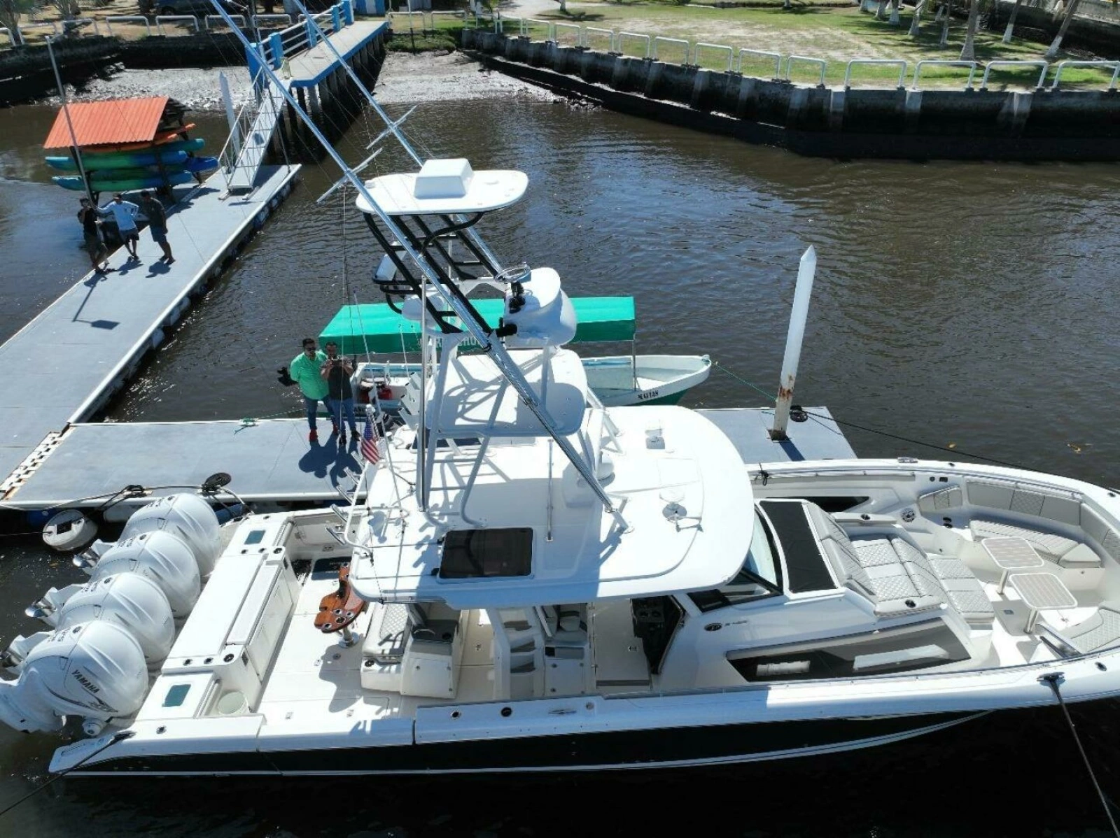 Pursuit 42 - Happy Hour - Exterior Profile