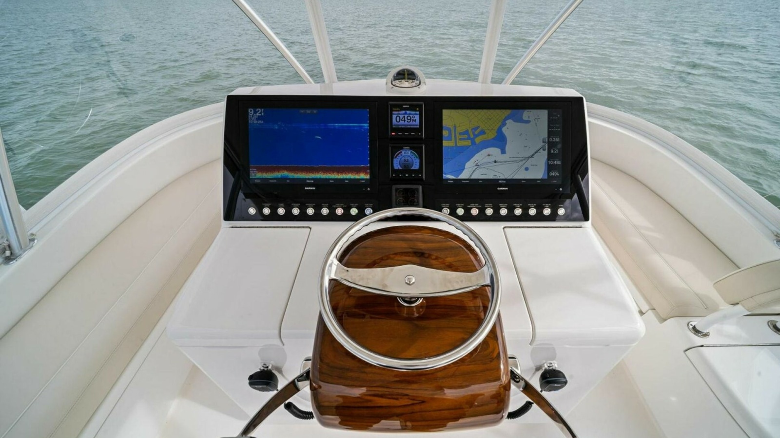 46' 2021 Viking 46 Billfish