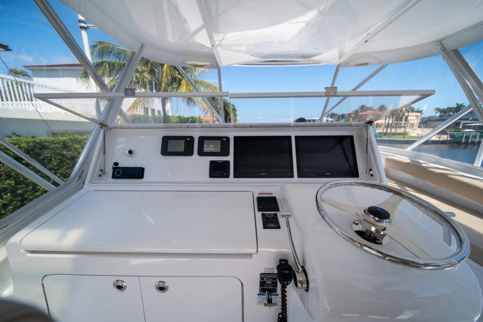 2017 Hatteras 54 GT