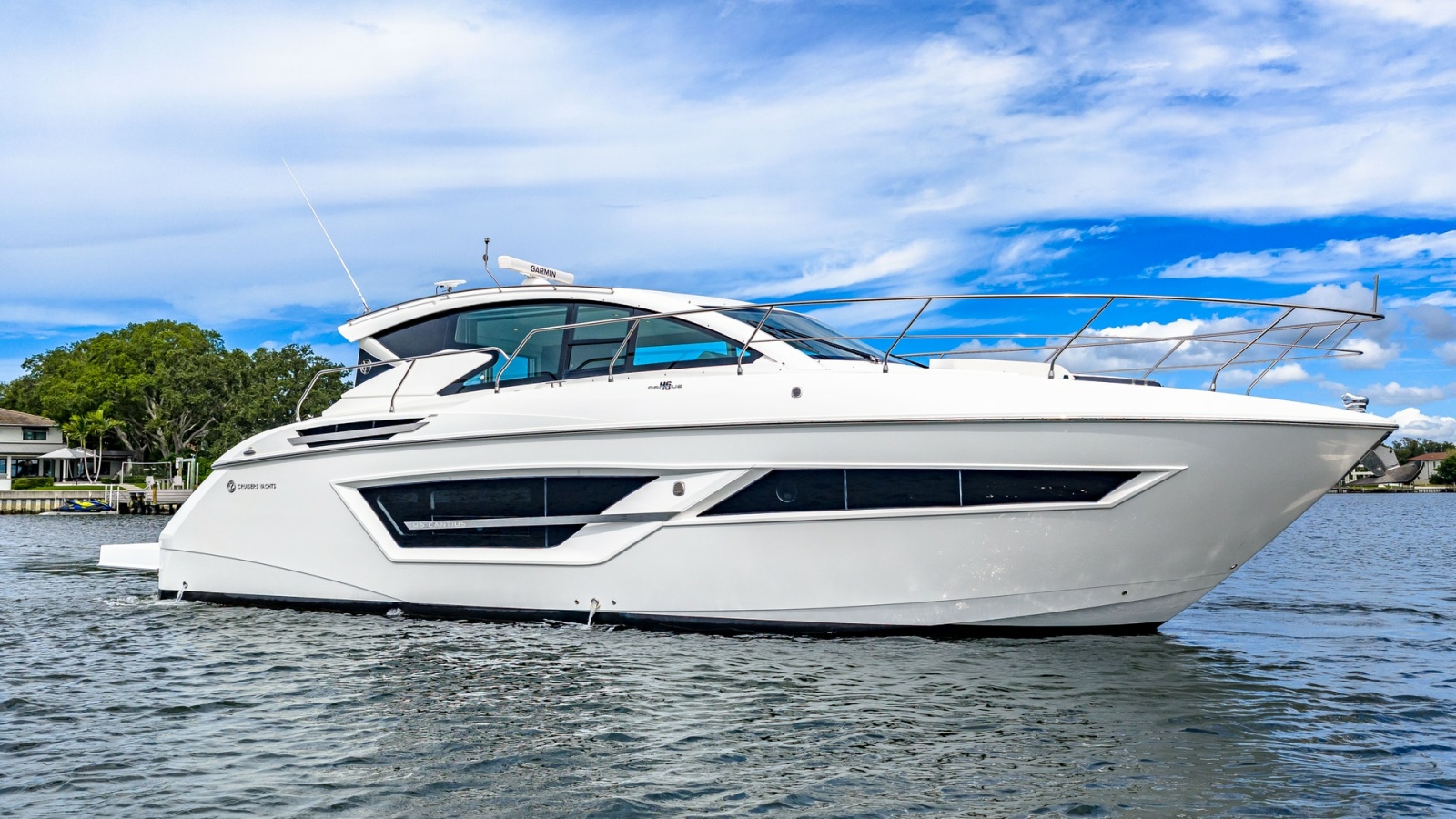 Starboard Exterior Profile