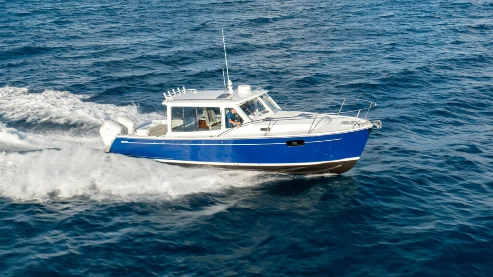 MJM 38RS Profile