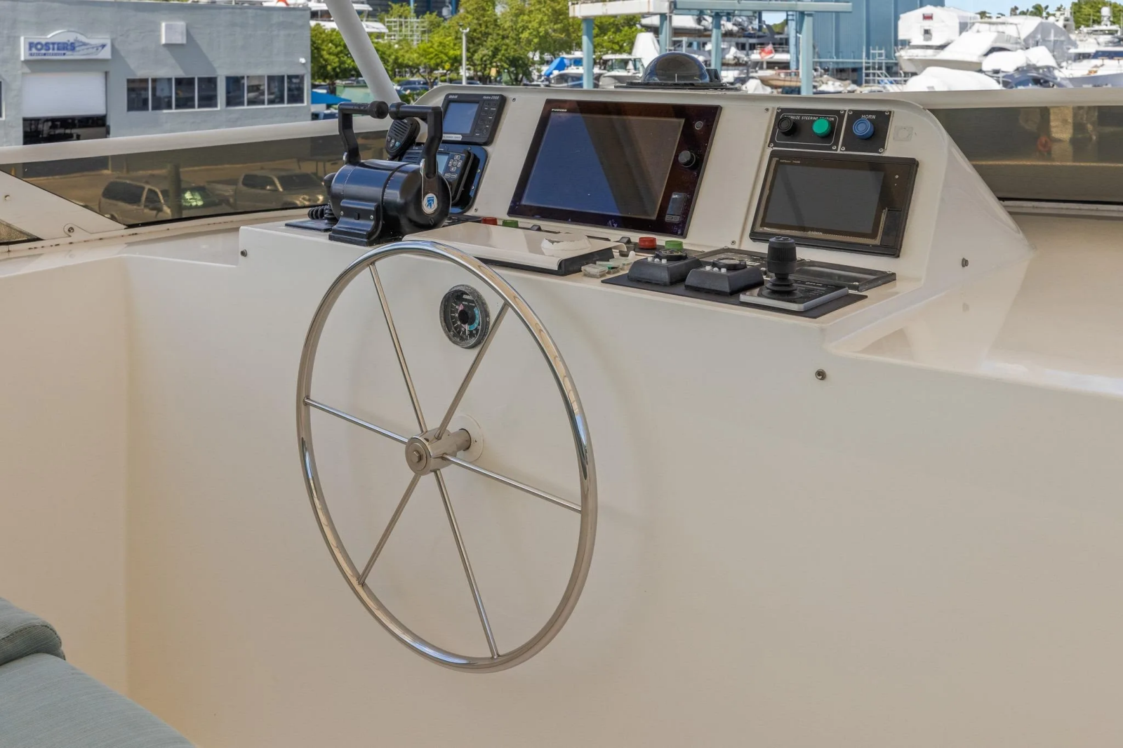 1999 Trinity Yachts Raised Pilothouse