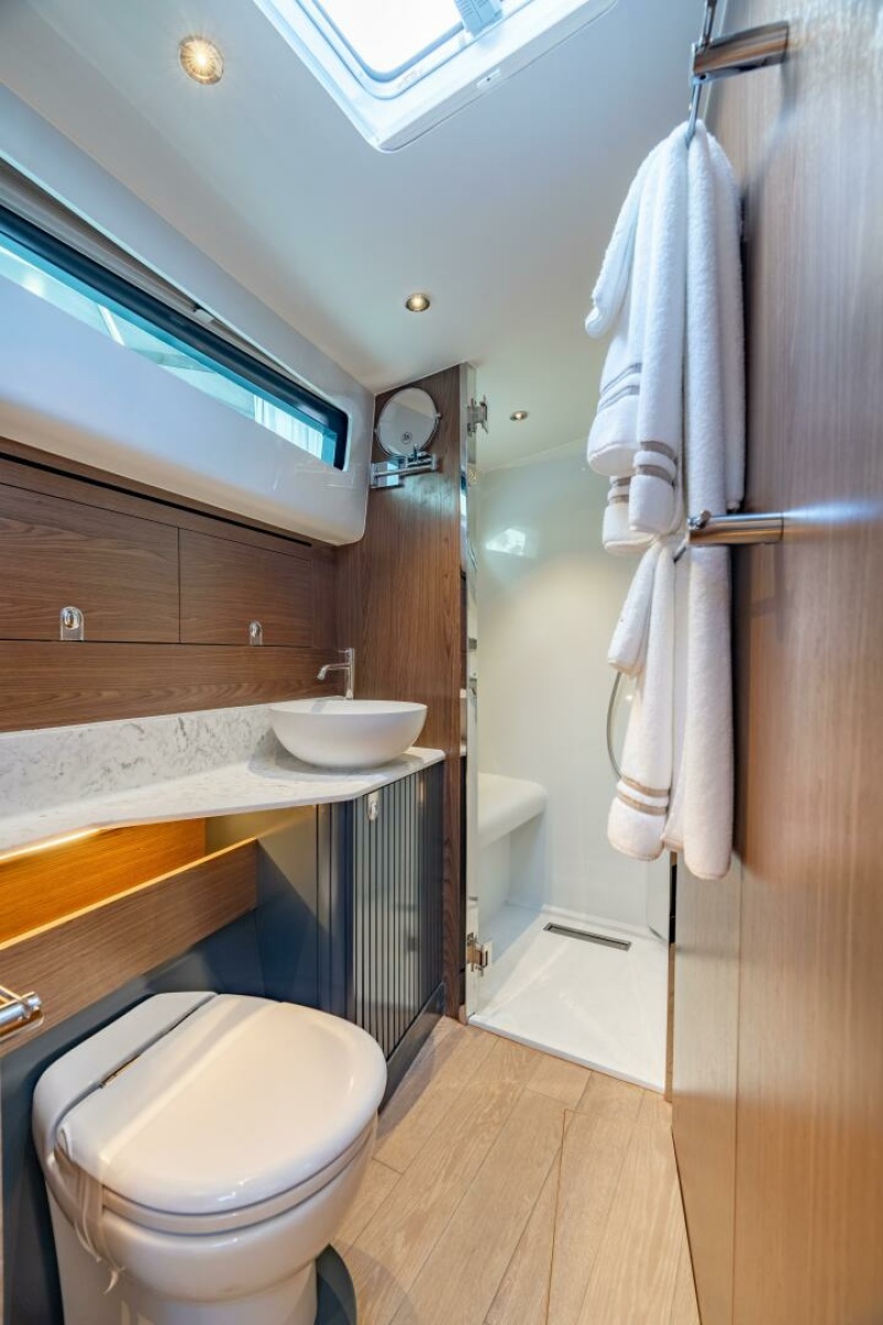 ECLIPSE 505 Shadow -