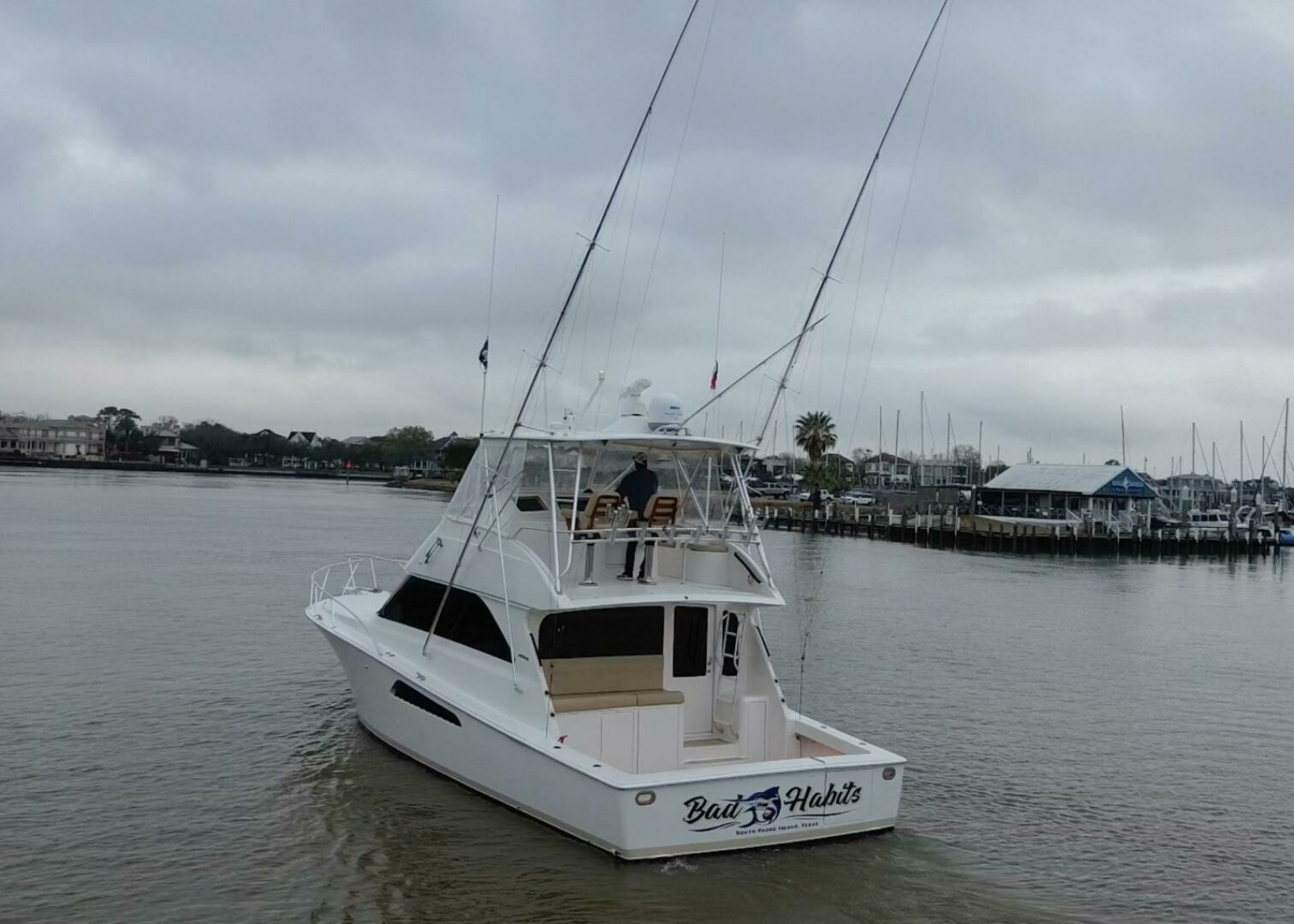 45' 2007 Viking 45 Convertible