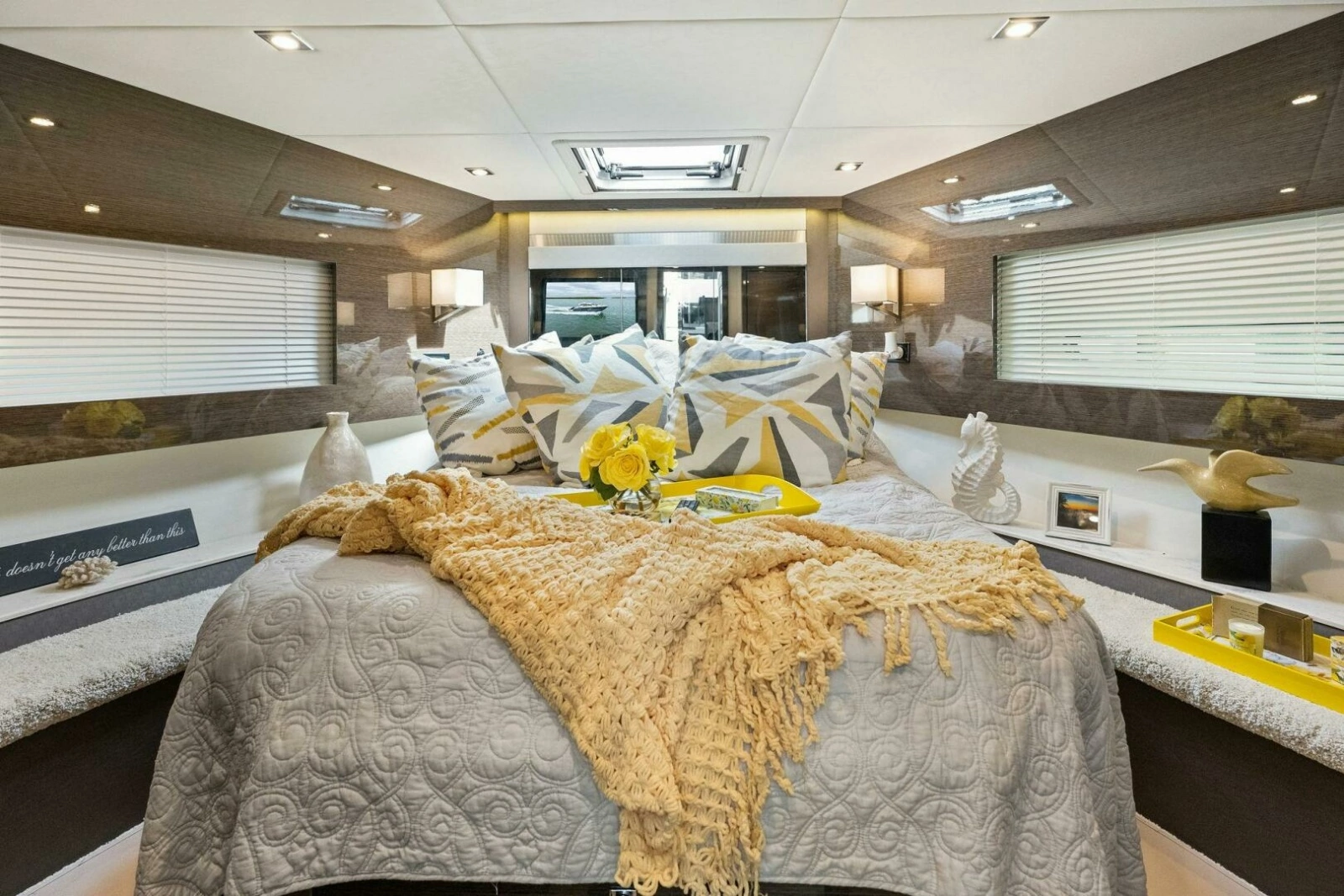 2020 Cruisers Yachts 46 Cantius photo 39