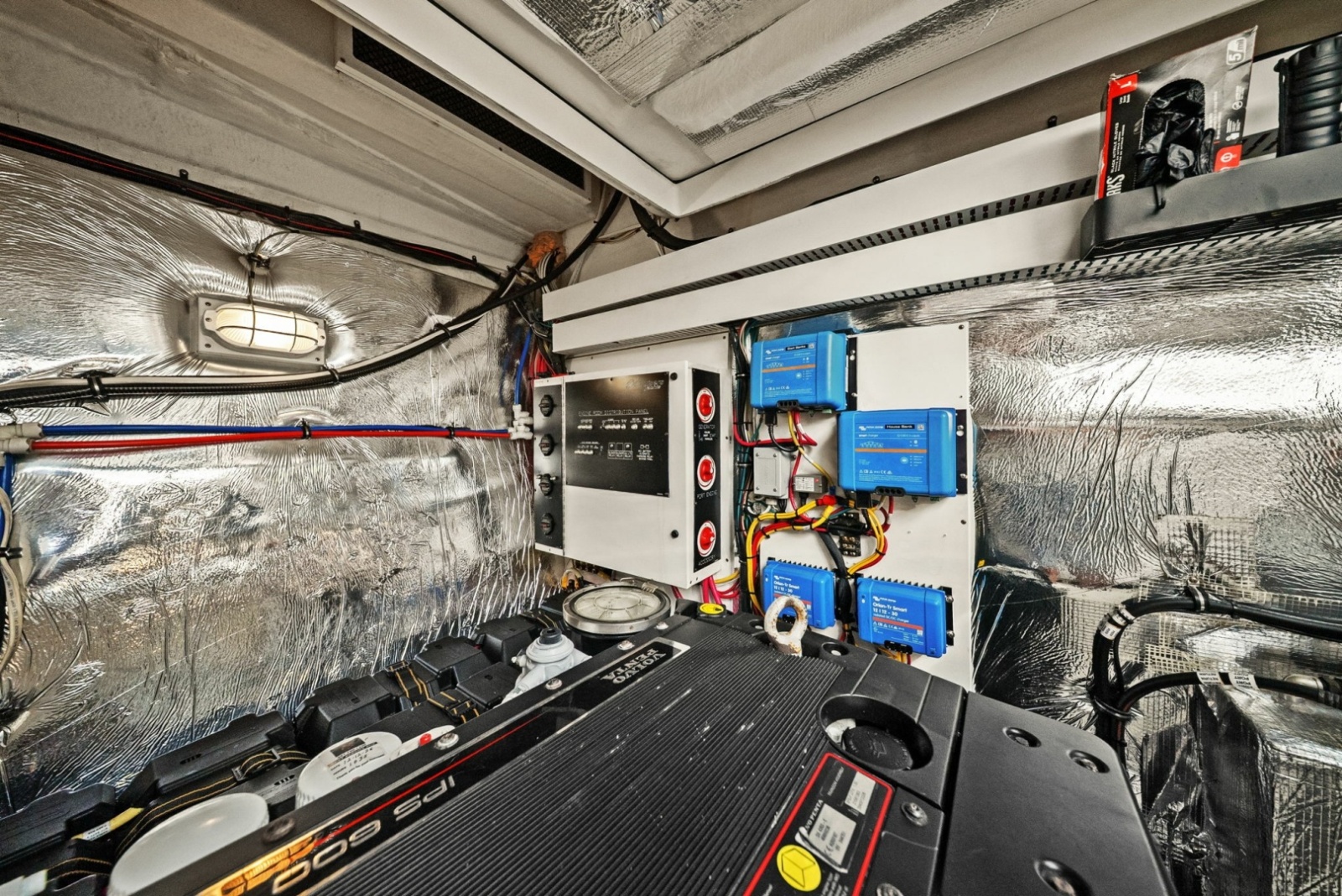 48' 2014 Cruisers Yachts 48 Cantius