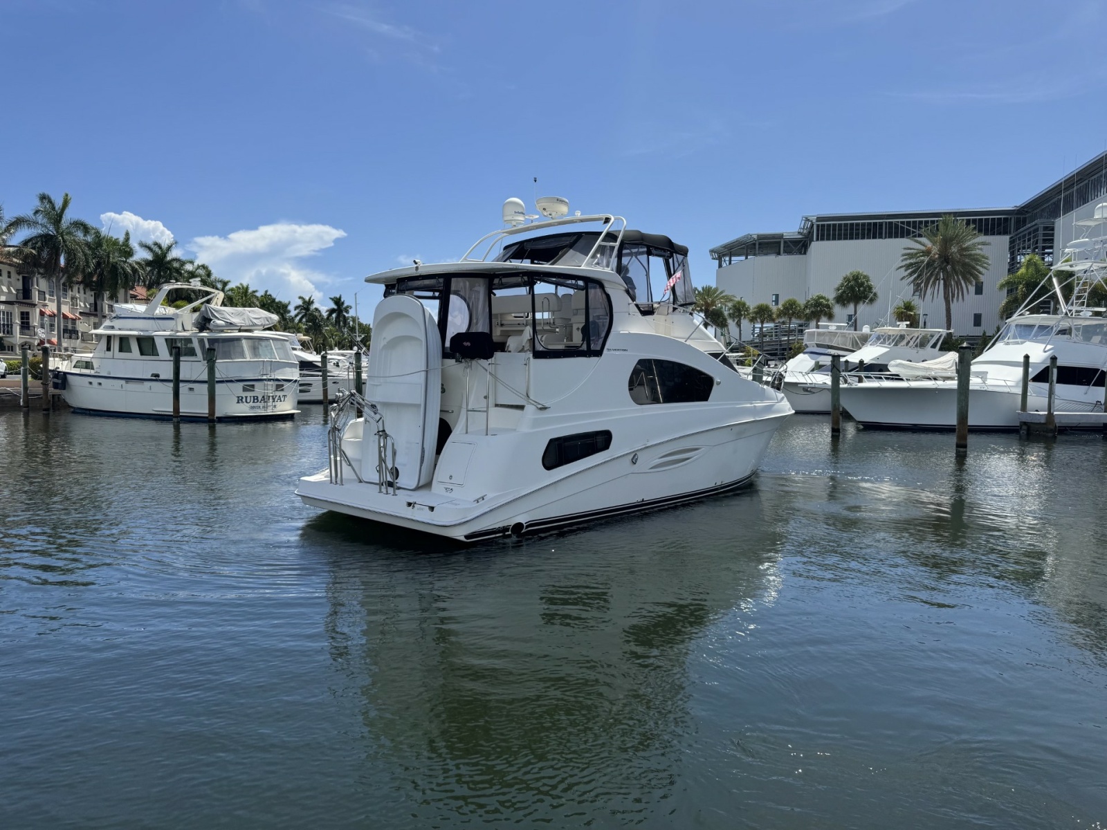 2005 Silverton 39 Motor Yacht