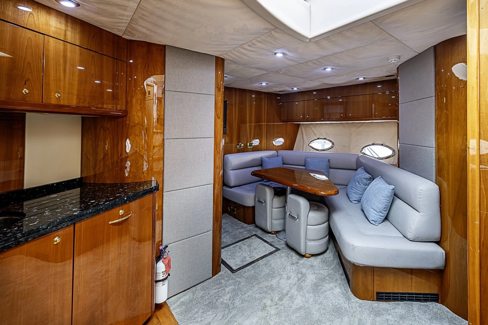 Sunseeker 62 EAGLE II - Salon
