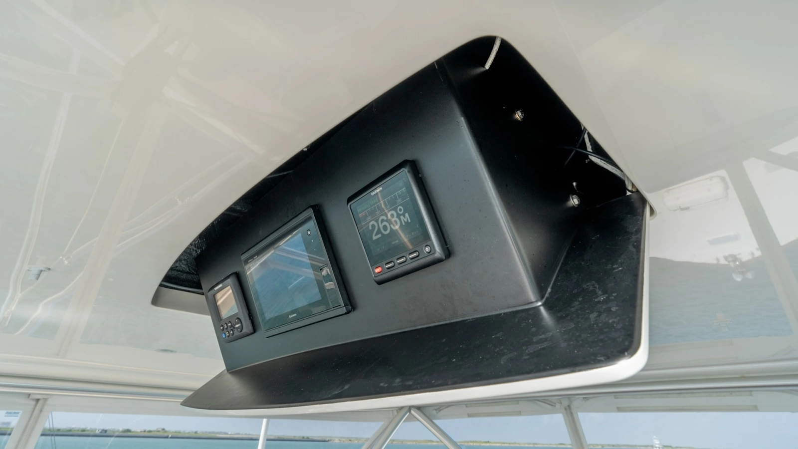 Flybridge Overhead Electronics Console