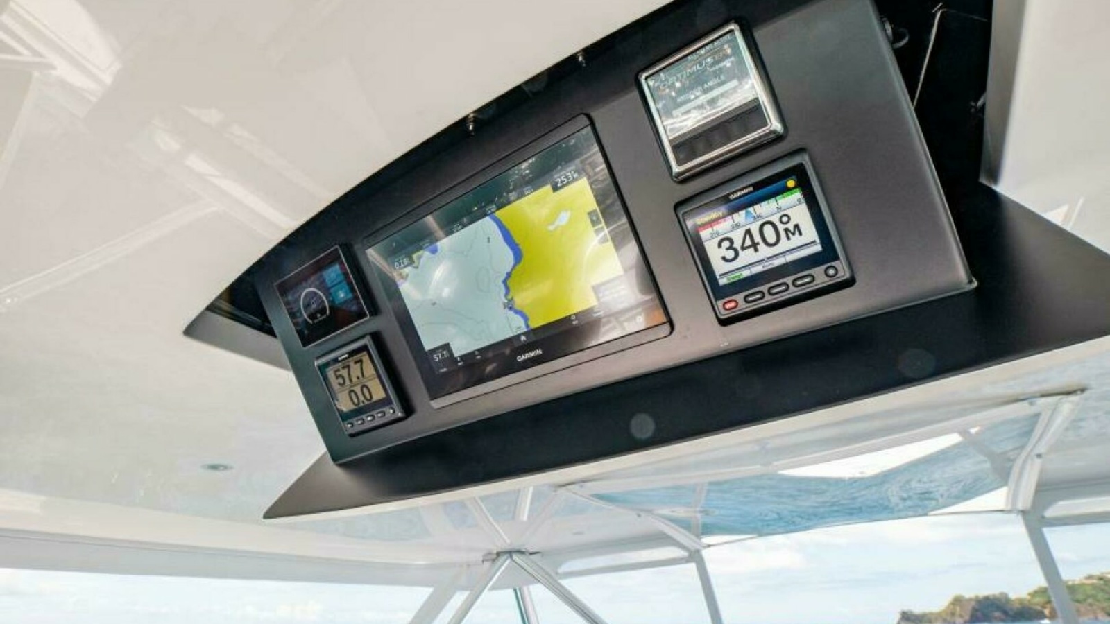 Flybridge Electronics Console