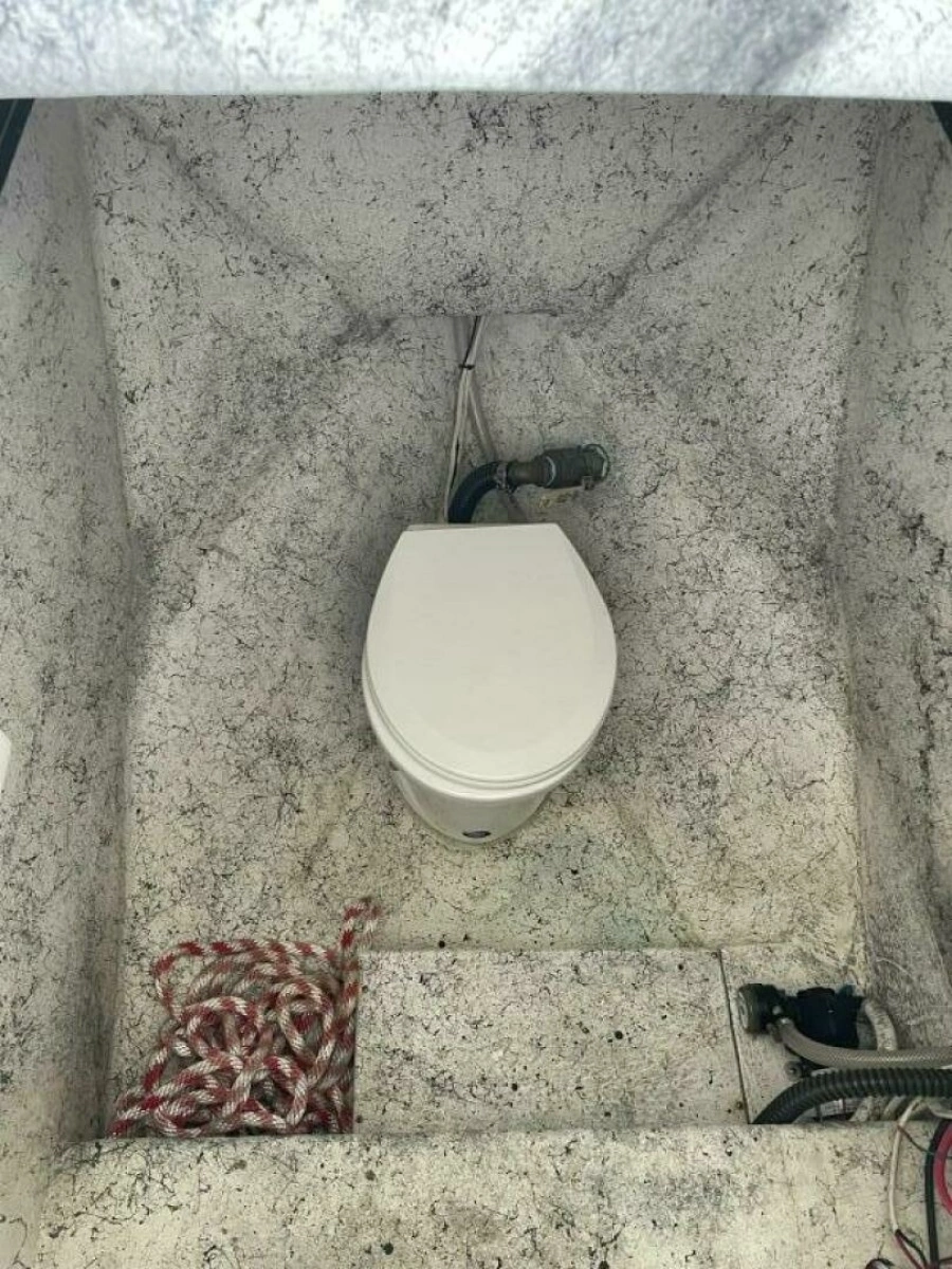 1997 Custom 31 Center Console Pullin Drag