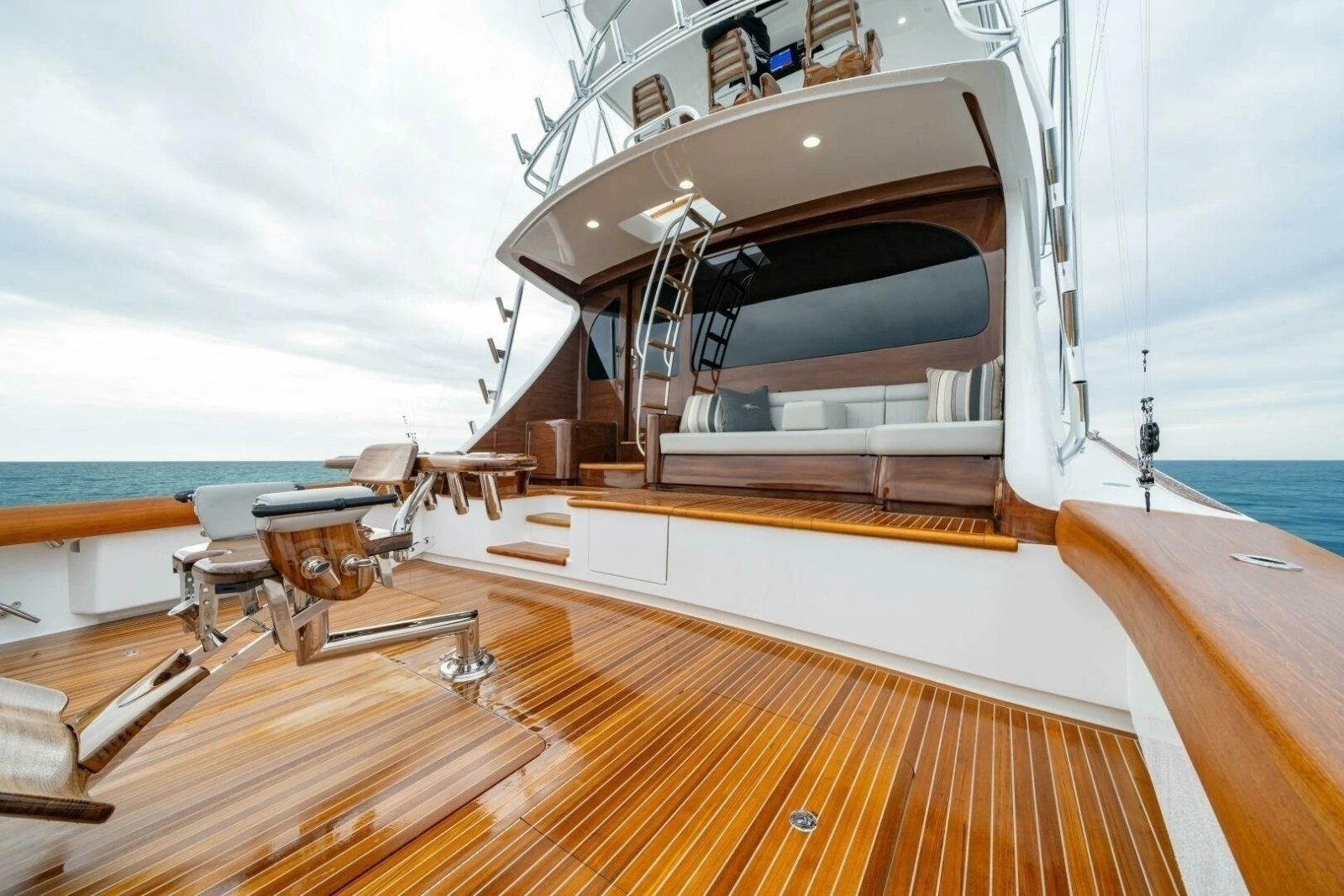 Viking 82 Convertible