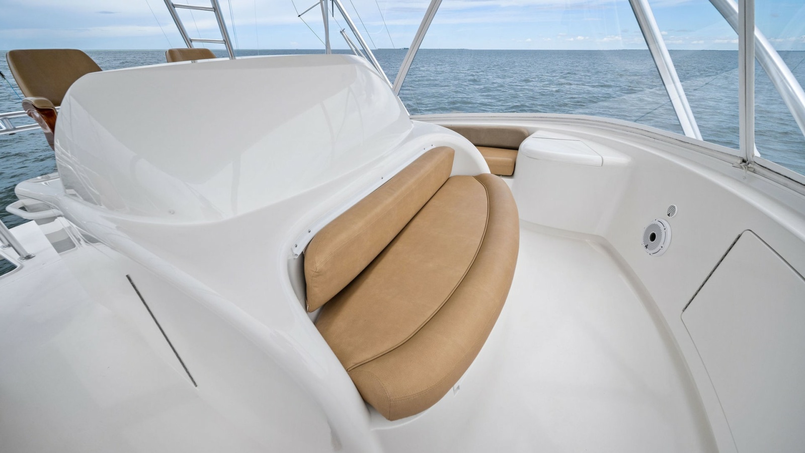 Flybridge Helm Seating Area