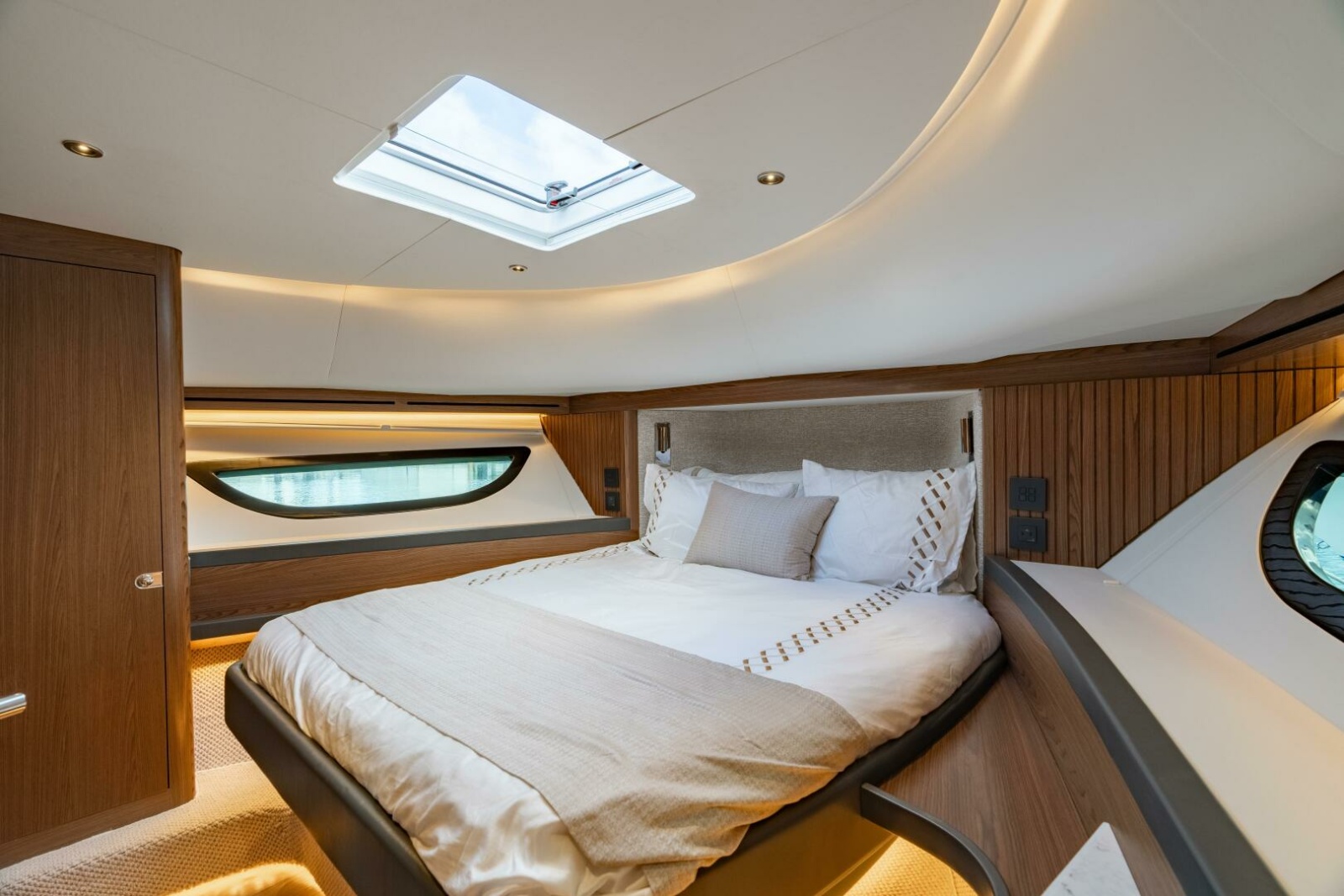 ECLIPSE 505 Shadow -