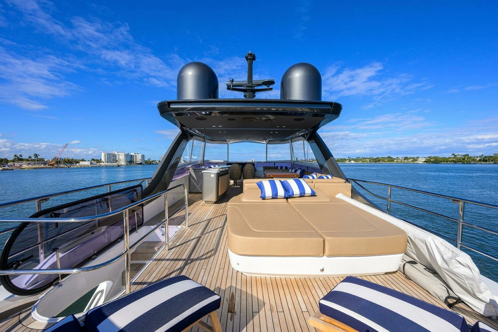 Princess Y78 - Janie II - Bridge Deck