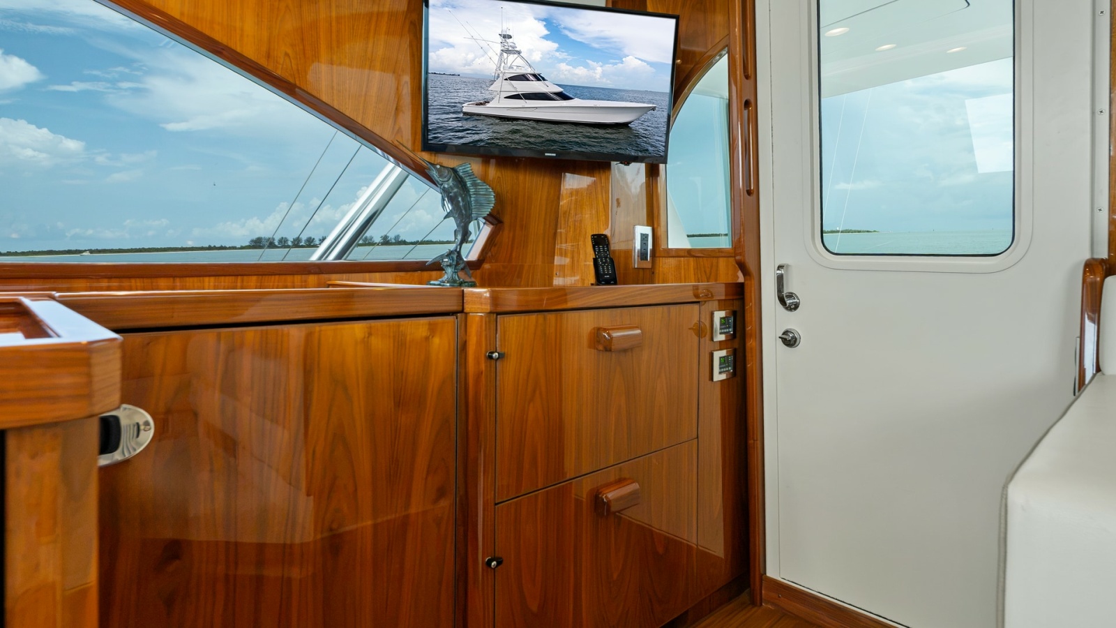 Enclosed Bridge Interior with Wood Finish