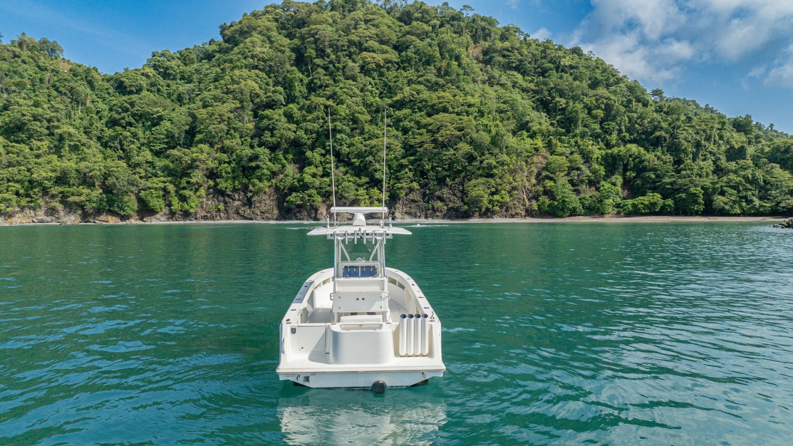 Aft View of SeaVee 32