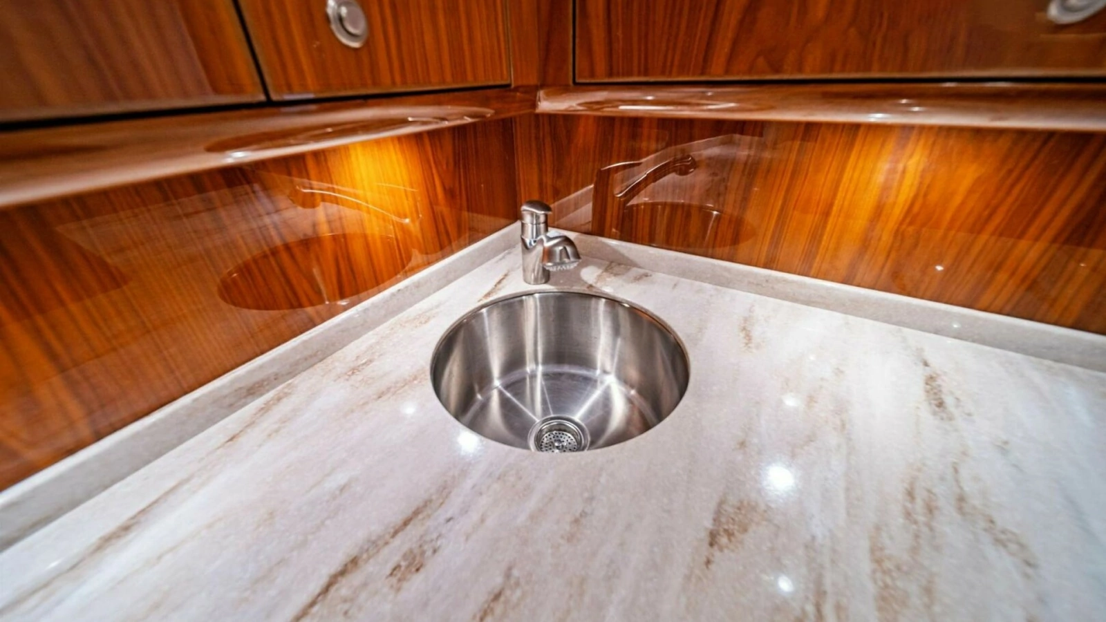2021 Viking 46 Billfish 
