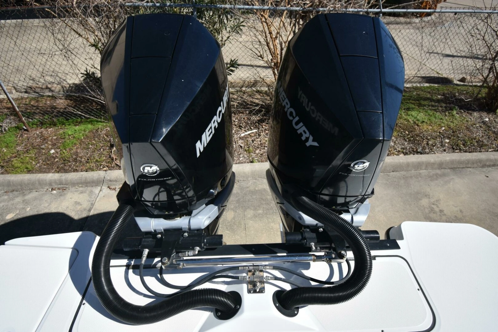 2021 Blackfin 332 photo 9
