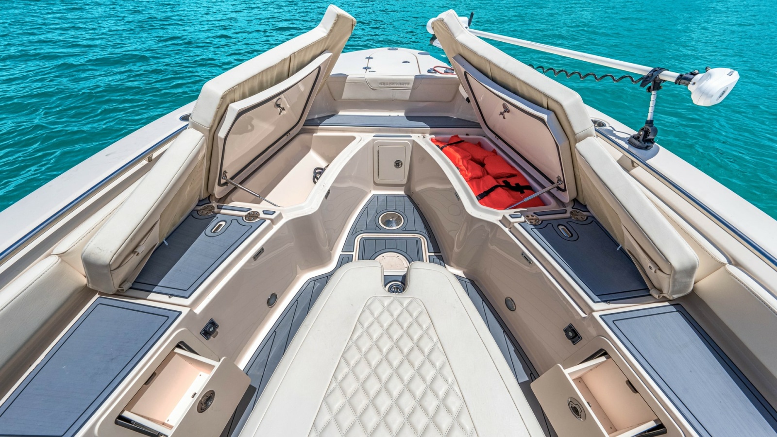 2024 Grady-White 281 CE Bow Seating and Storage Area