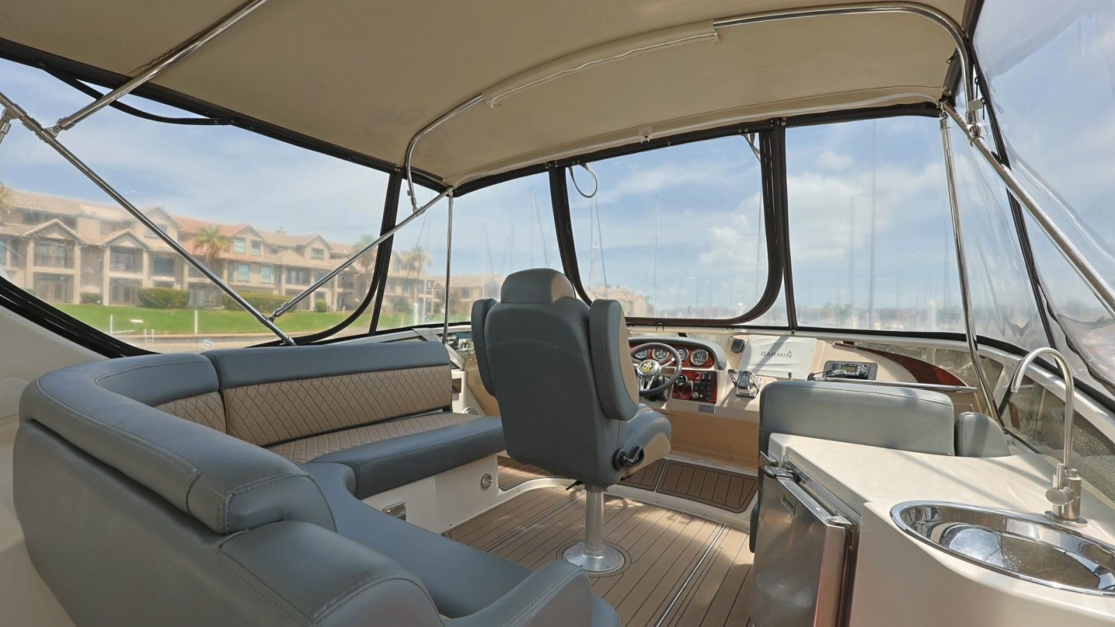 Flybridge with Helm and Seating
