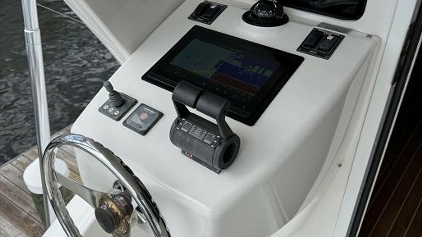 2007 74 Viking 74 Enclosed Bridge Never Settle - Flybridge Cockpit Area Steering Station