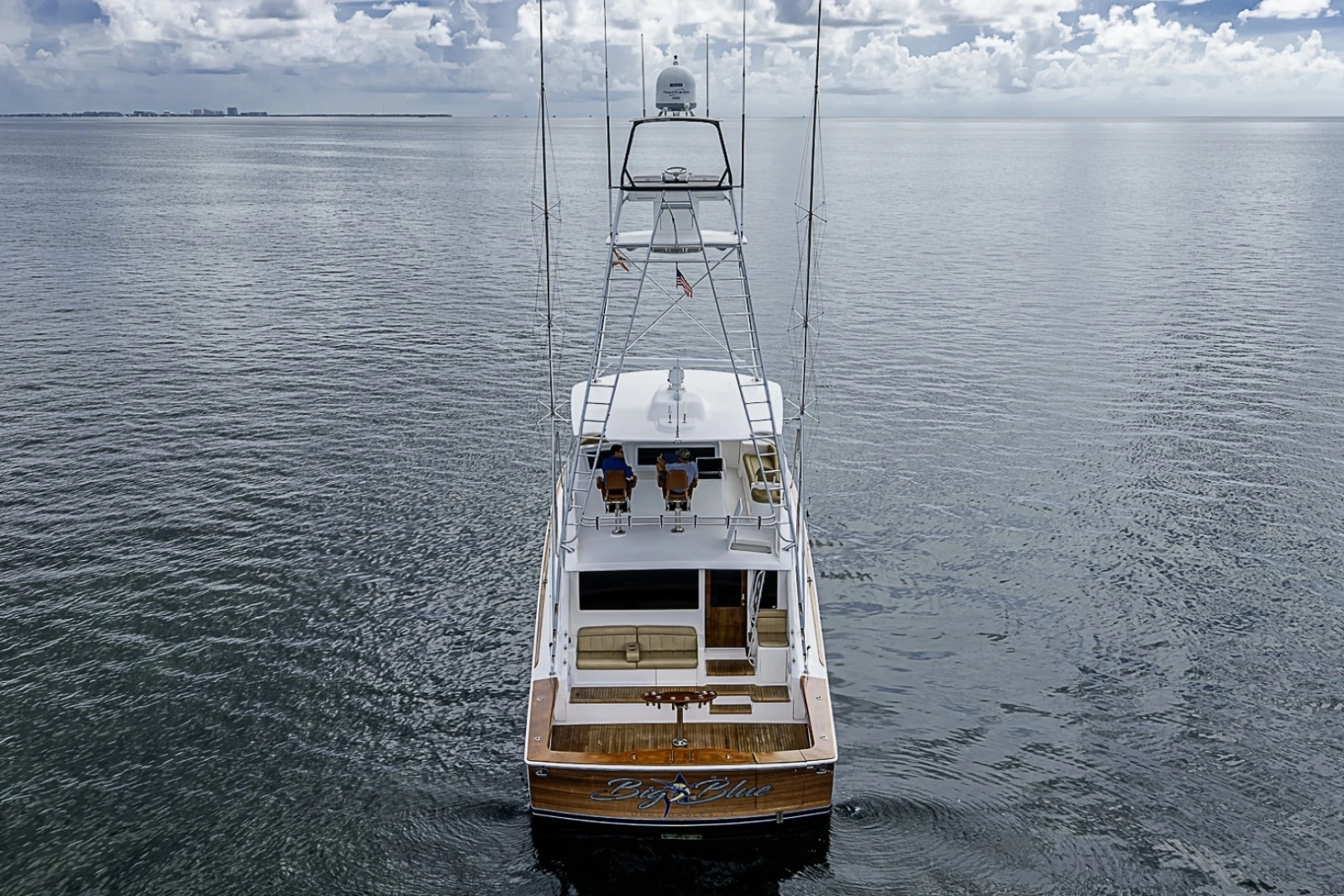 Viking 64 BIG BLUE - Exterior