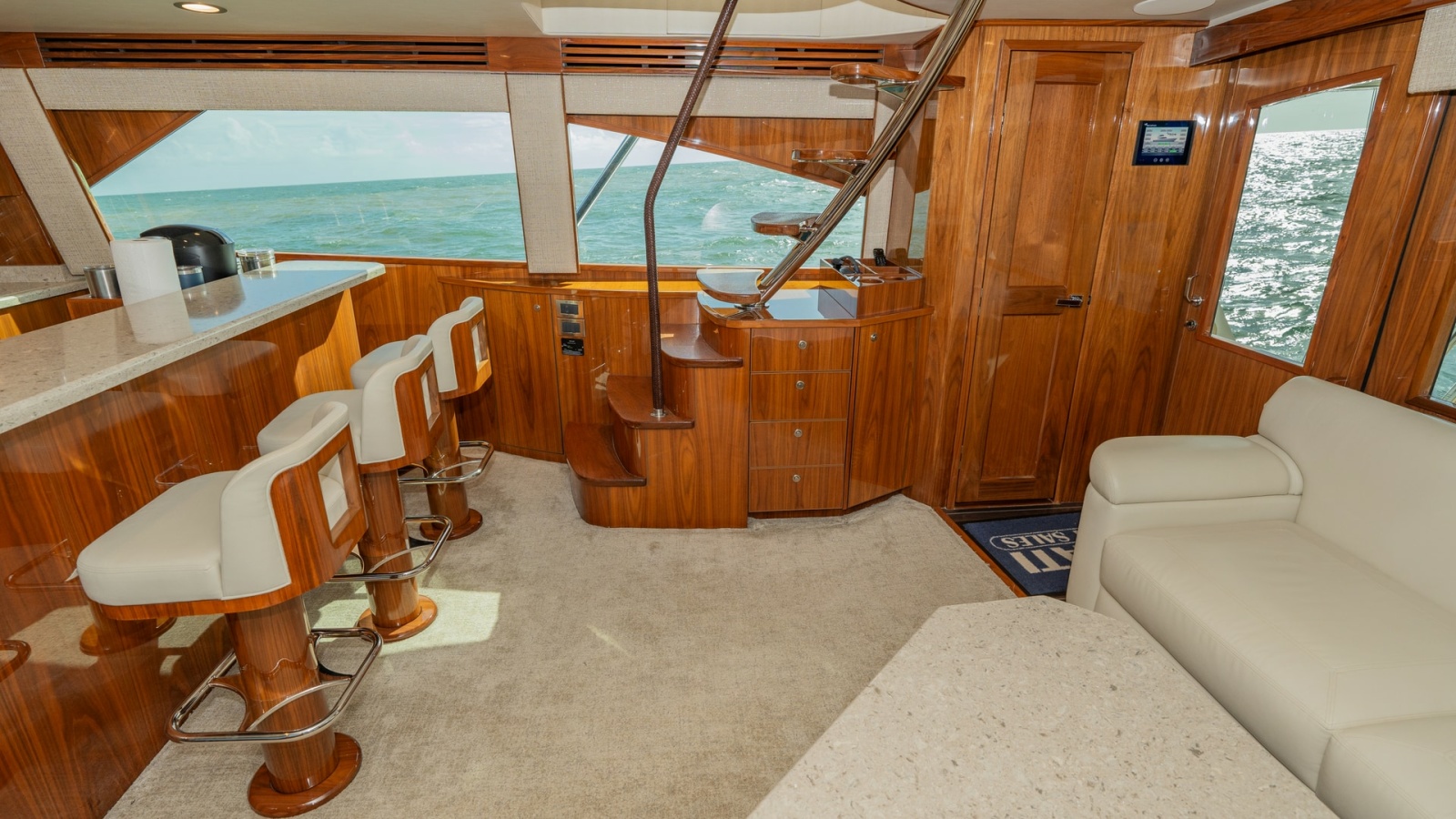 Salon with Bar and Seating