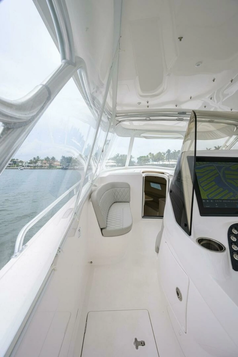Intrepid 41 - Port Bow Seating