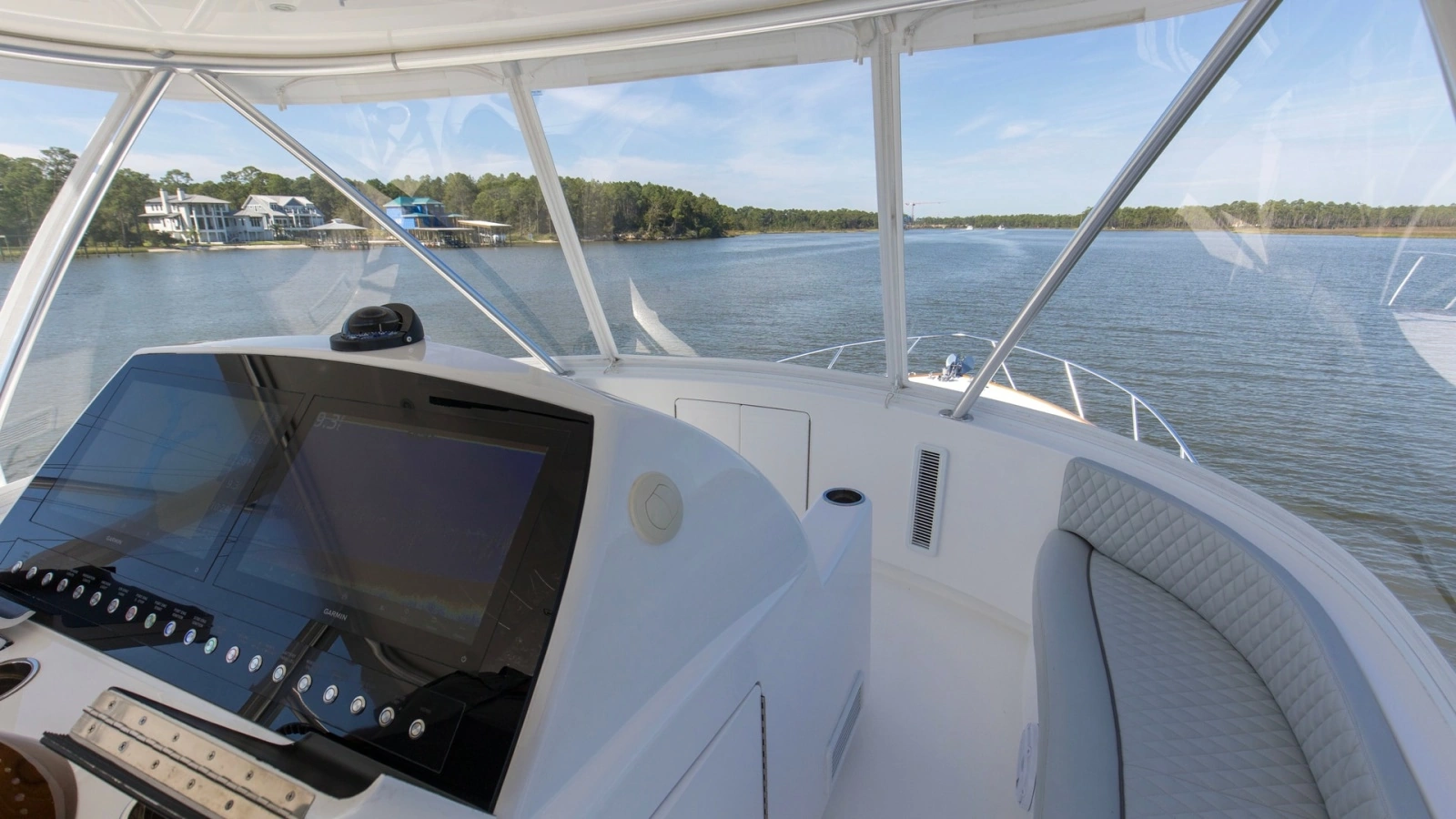 Flybridge Helm Station