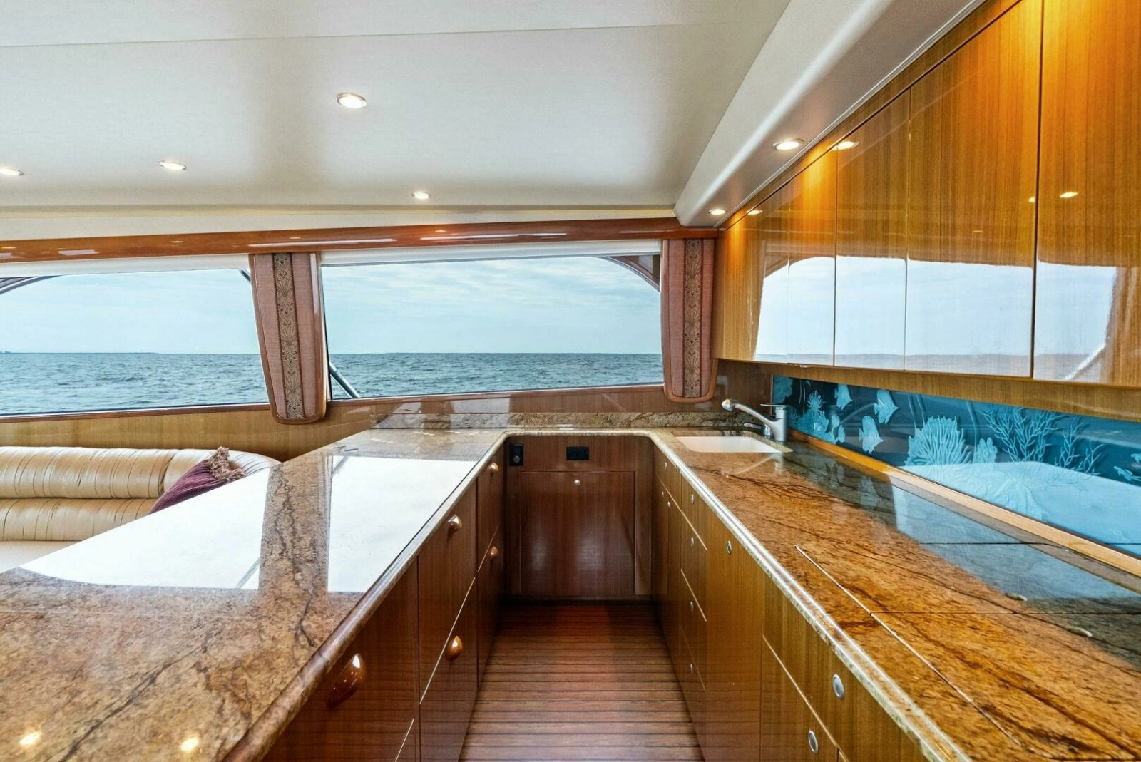 2006 Viking 61 Convertible KNOT ON CALL