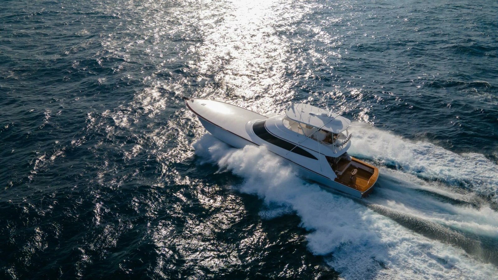2025 82 Viking Convertible Boujie Exterior Photos (14)