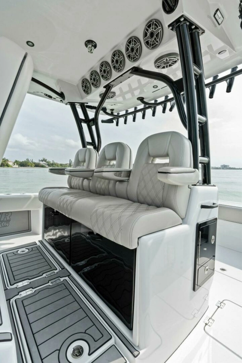 2022 Barker Boatworks 40 HPC 
