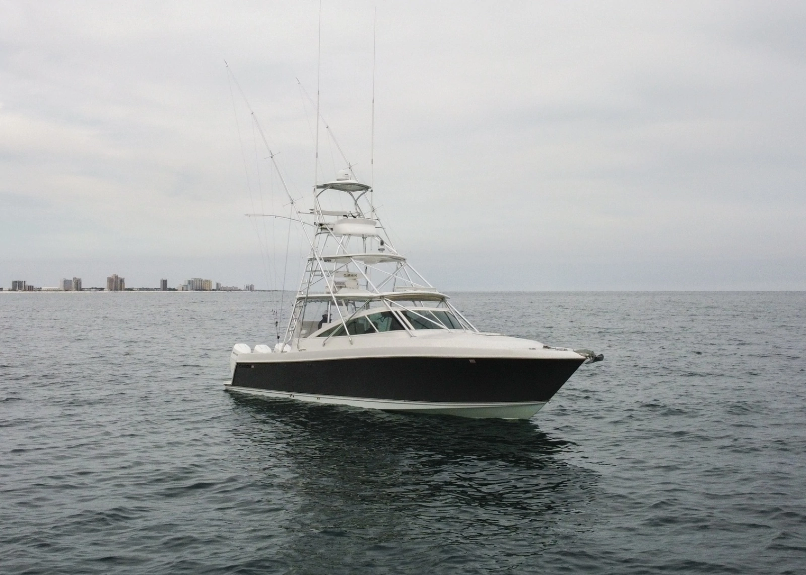 2011 Contender 40 Express photo 35