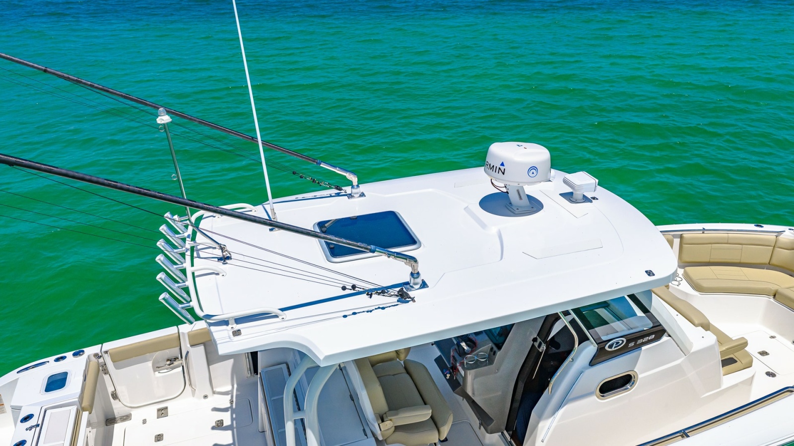 Flybridge and Helm Station