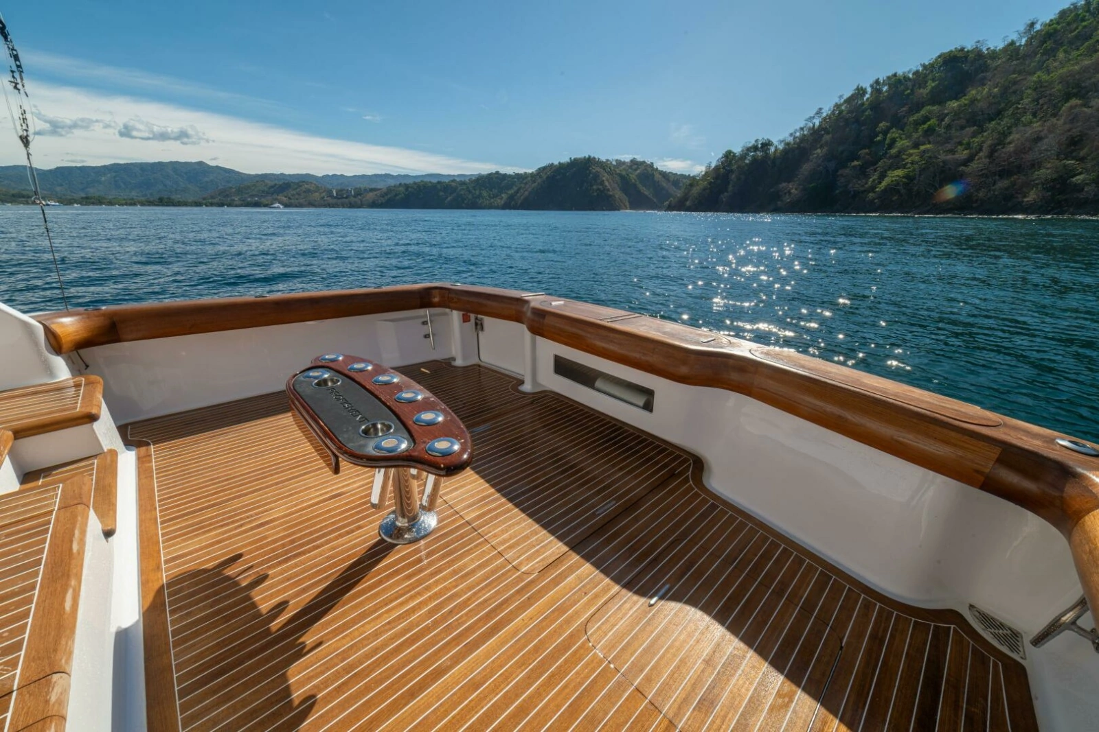 2006 Viking 56 "Scandaloso" - Cockpit