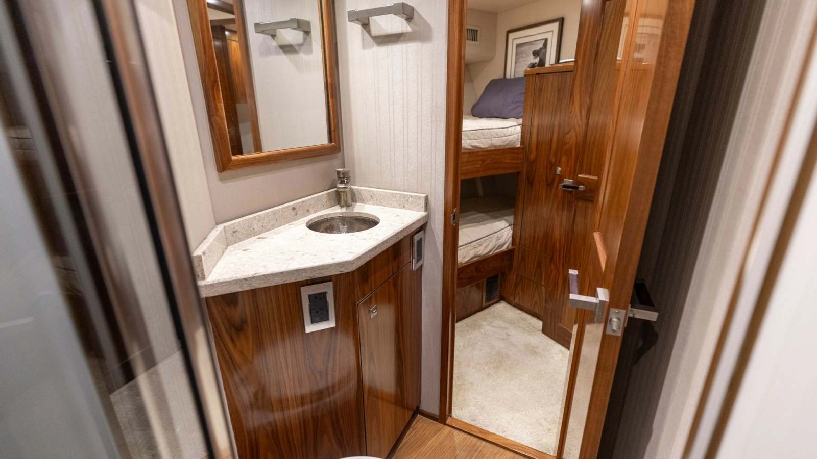 Guest Head and Bunk View