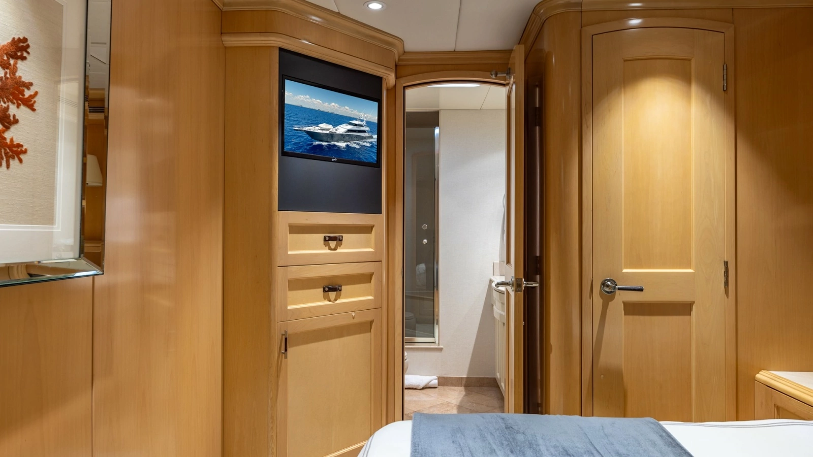 1998 Trinity Yachts Sport Fisherman - BAD COMPANY: Guest Stateroom with Ensuite Access