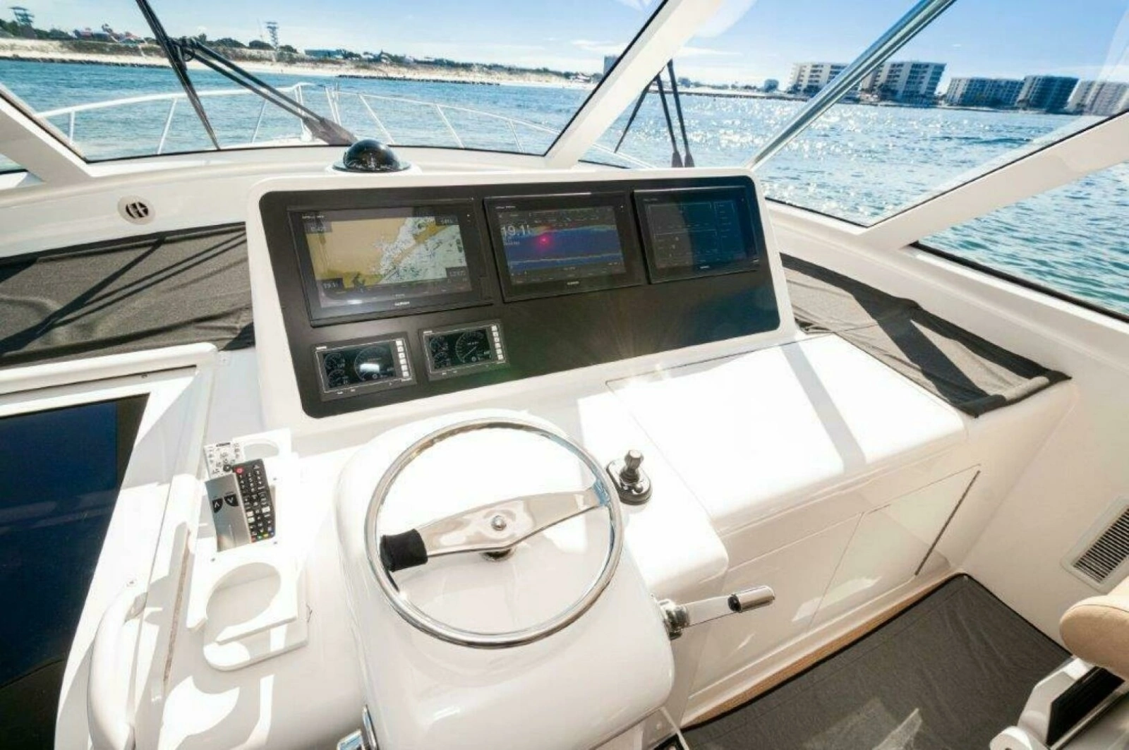 2016 Viking 52 Sport Tower- CONTAGIOUS HABIT-Helm 2