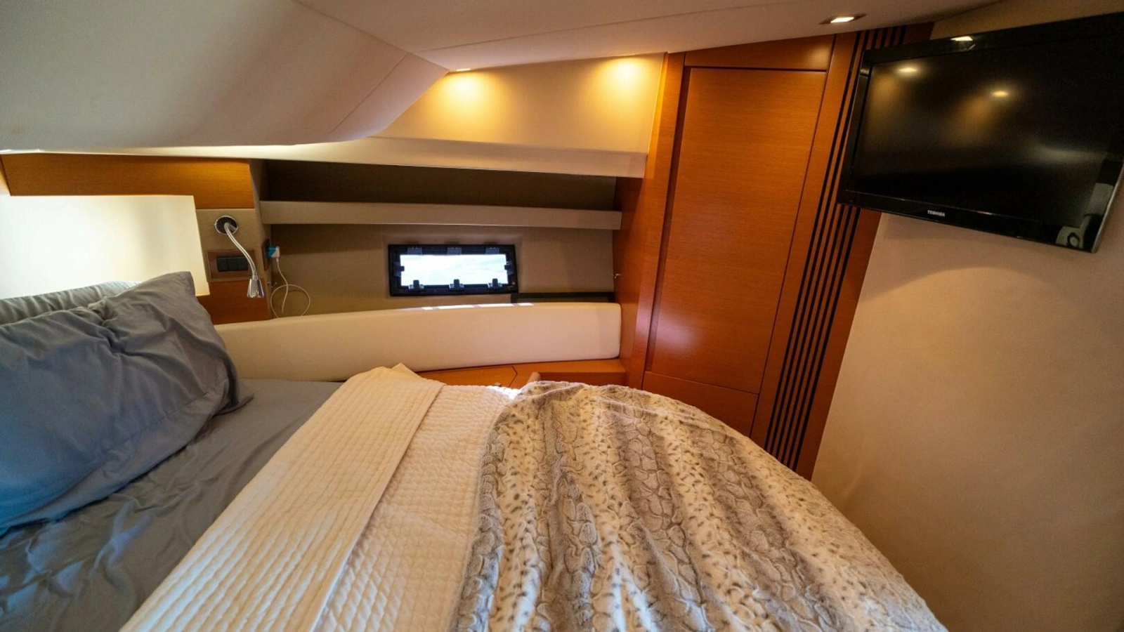 2013 Azimut 40 Flybridge
