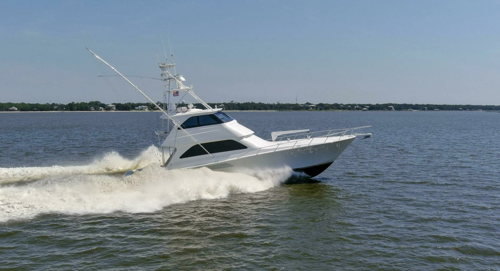 2007 64 Viking Enclosed Bridge Reel Blues Exterior (1)