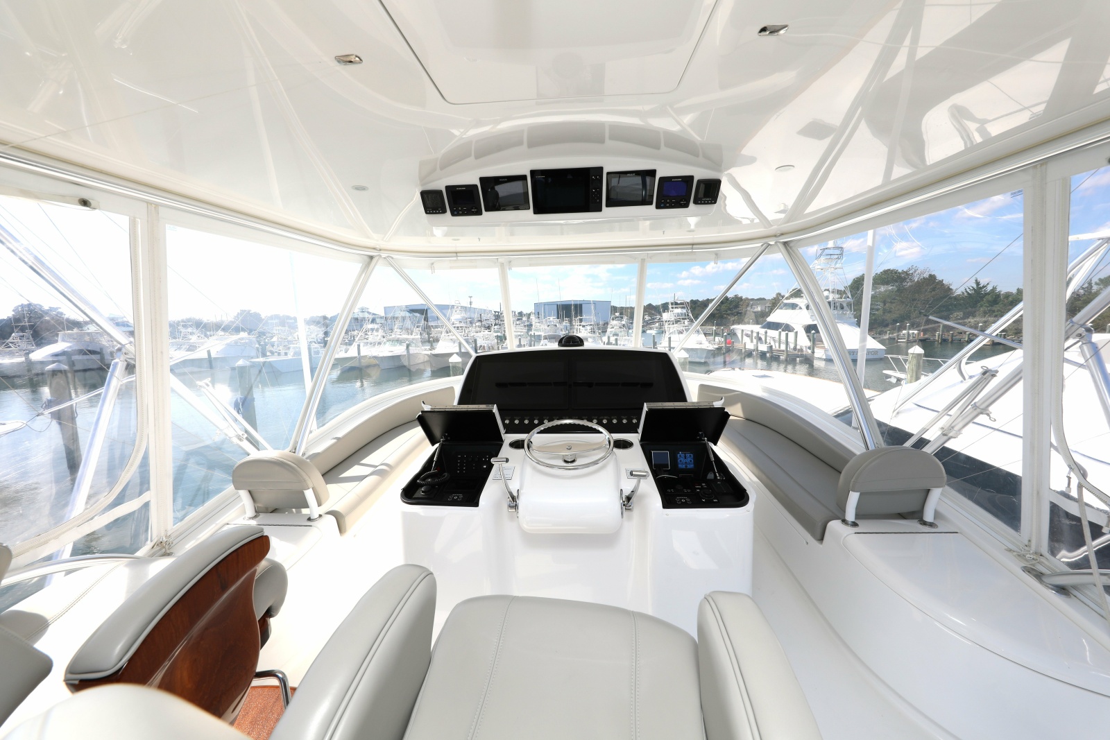 2023 Viking 54 Convertible