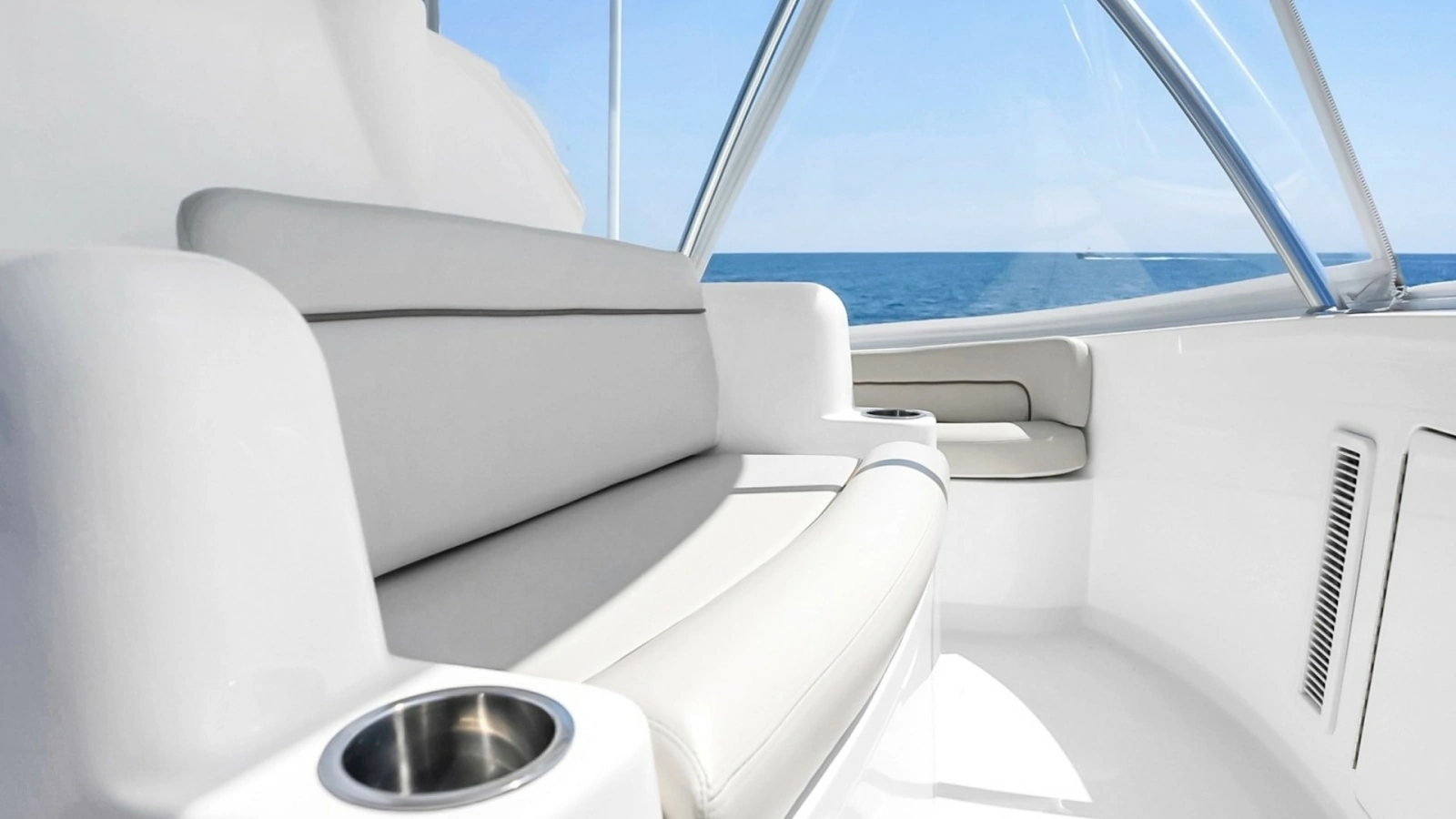 Flybridge Seating Area