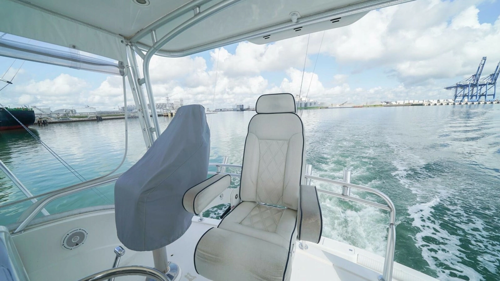 2007 Bertram 51 Convertible Smoker II