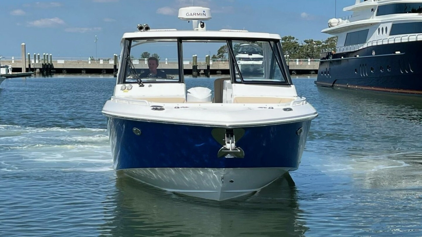 2019 Everglades 340 Dual Console "Solamare"-