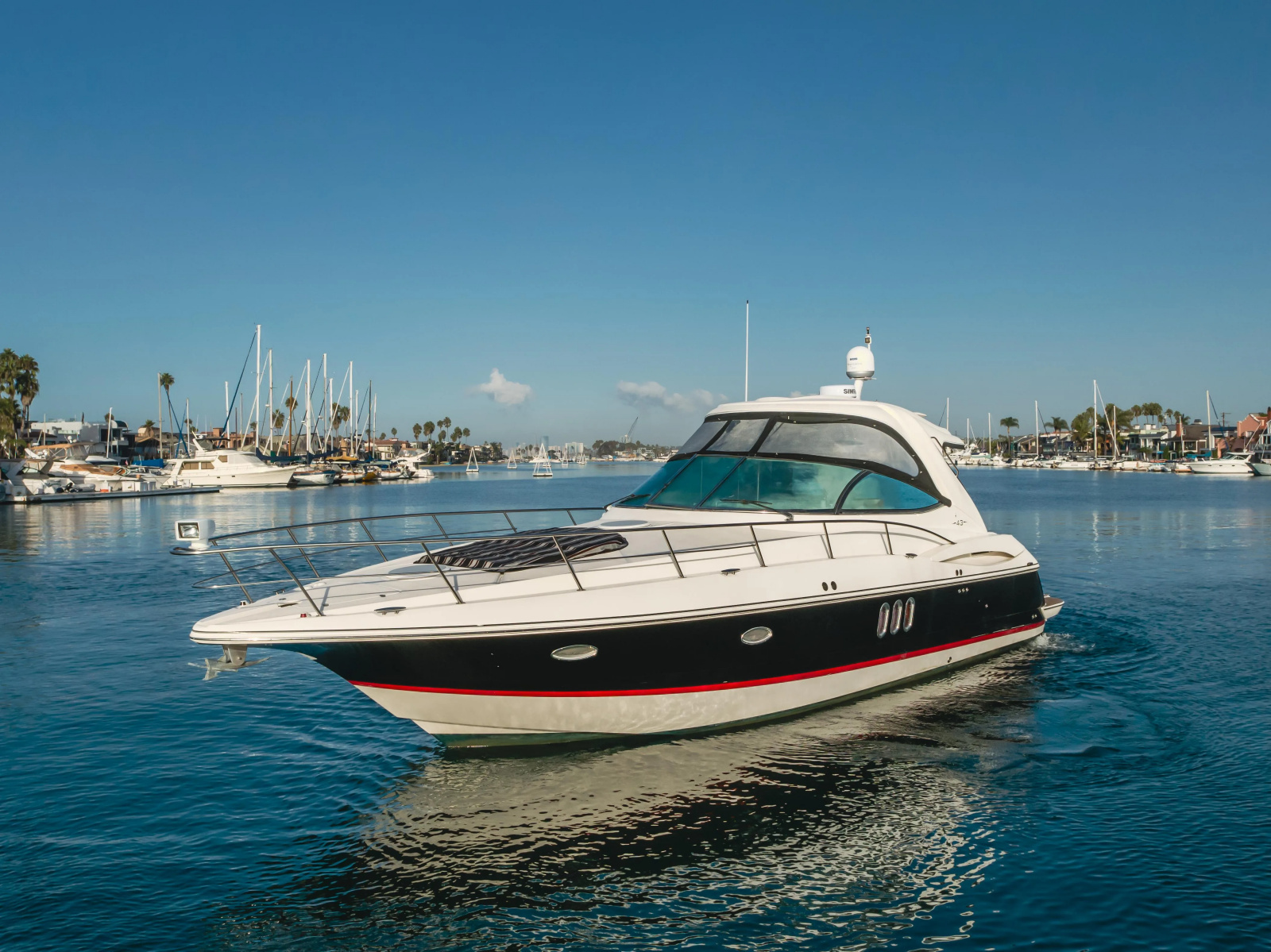 2006 Cruisers Yachts 420 Express