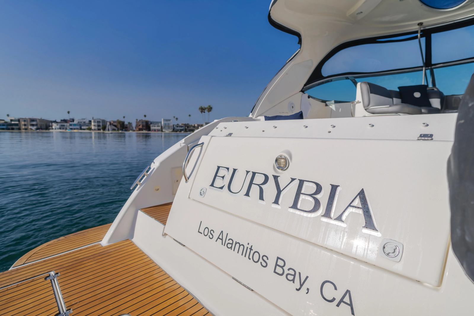 2006 Cruisers Yachts 420 Express