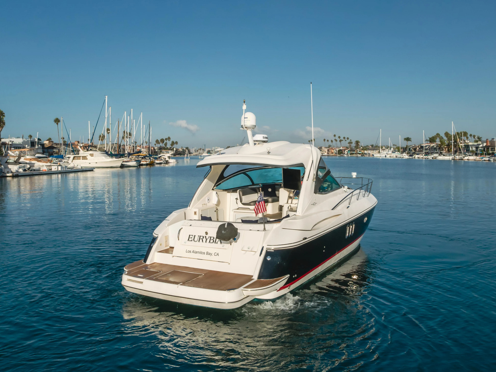 2006 Cruisers Yachts 420 Express
