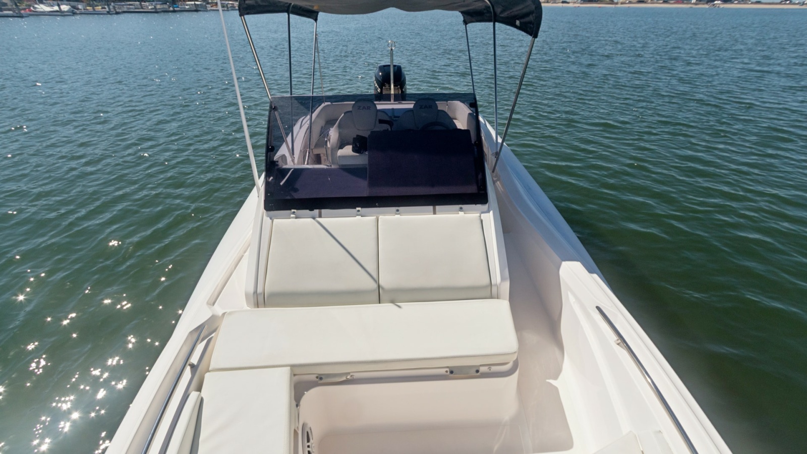 Spacious Bow Seating Area