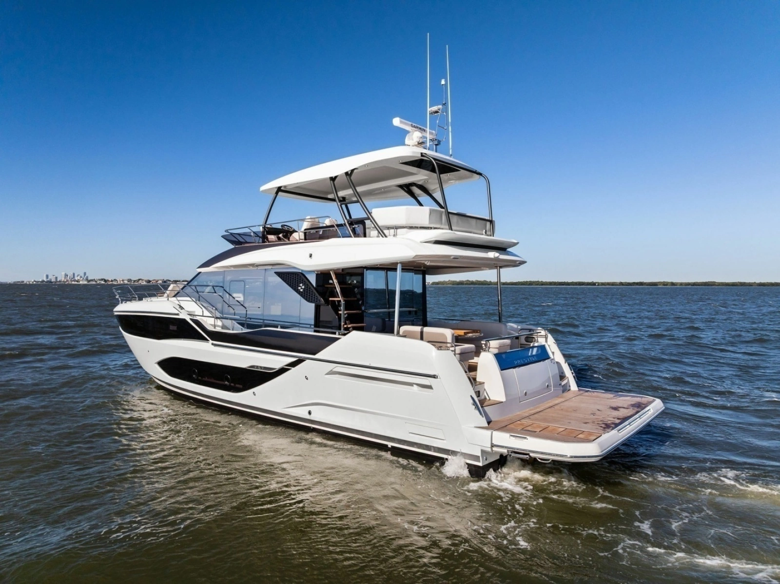 2026 F5.7 Prestige Yachts Profile
